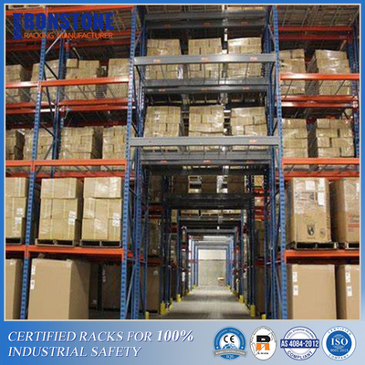 100% di selettività dei sistemi di scaffalatura per pallet per magazzini