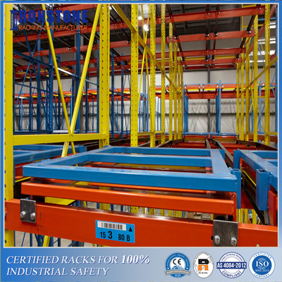 Scaffalature push-back flessibili per celle frigorifere