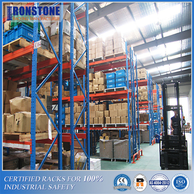 Scaffalatura per magazzini industriali certificata RMI/AS4084